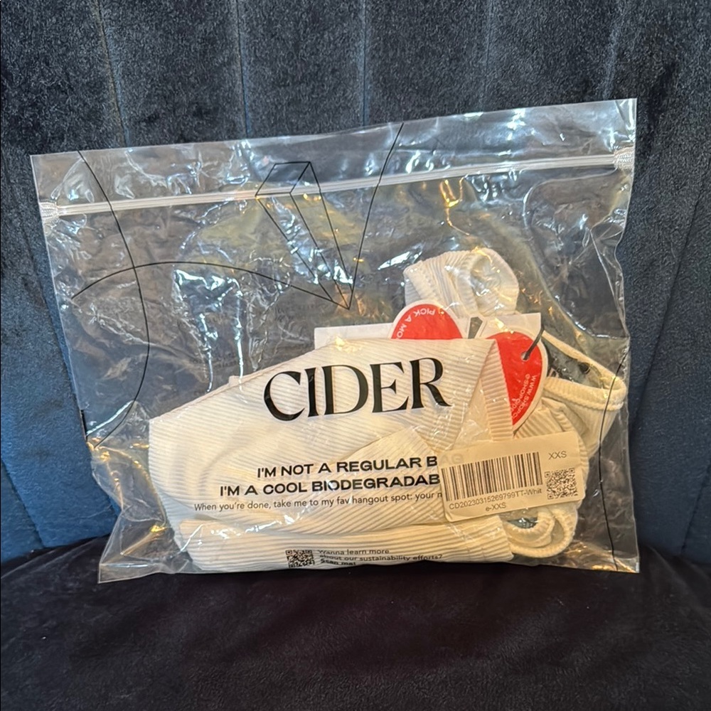 Cider Cream Twist Front Tank